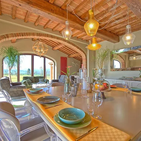 Massimiliano By Posarellivillas