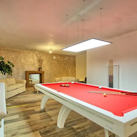 Massimiliano By Posarellivillas Vila *